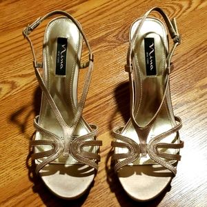 Nina New York Shoes, Size 8